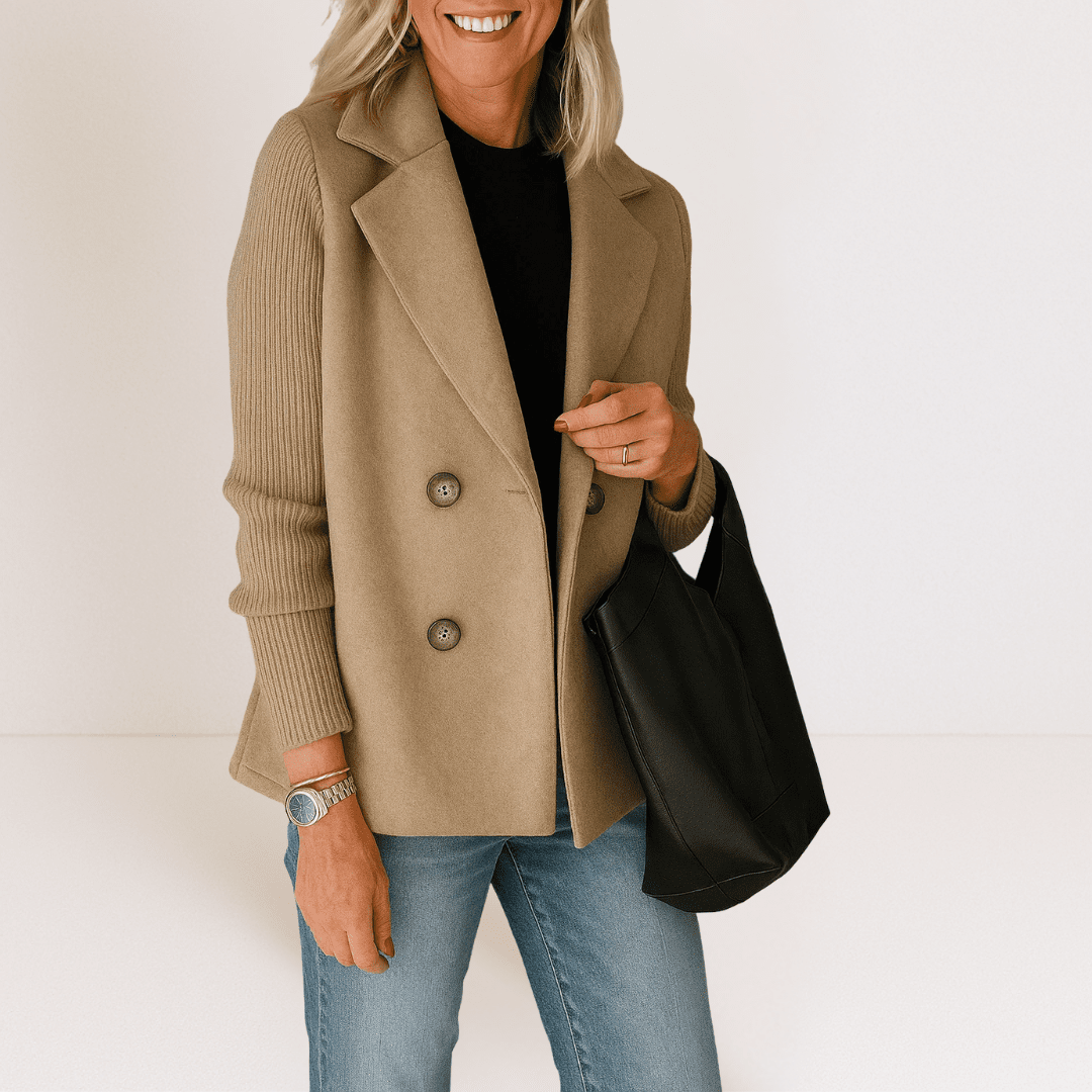 Martine™ - Elegant Jacka med Stickade Ärmar